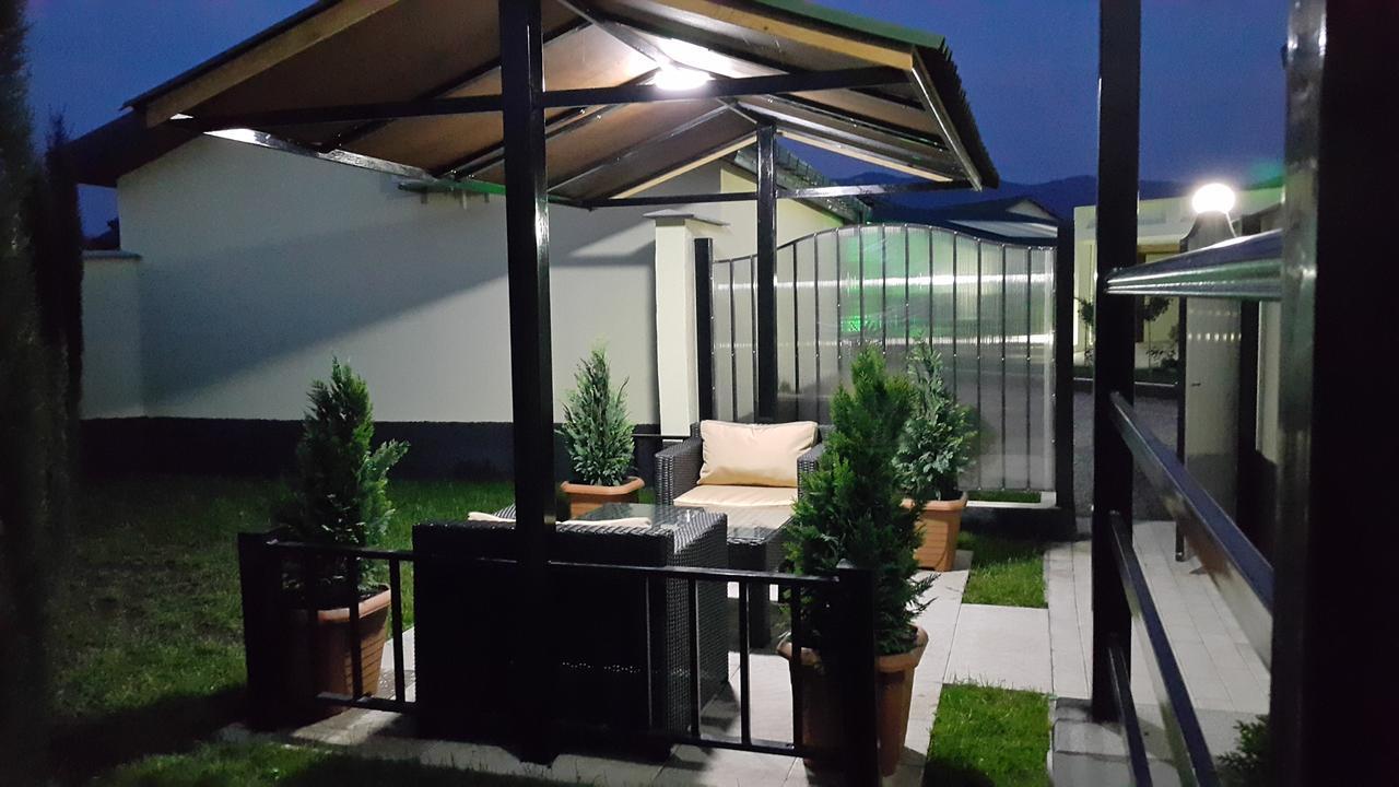 Hotel Emocia Natakhtari 外观 照片