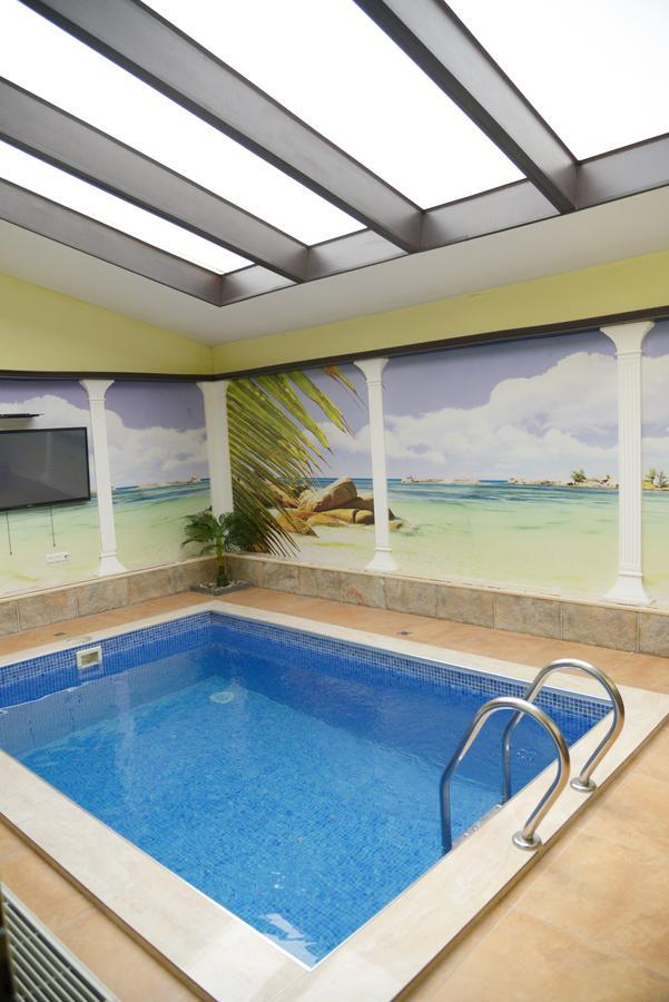 Hotel Emocia Natakhtari 外观 照片